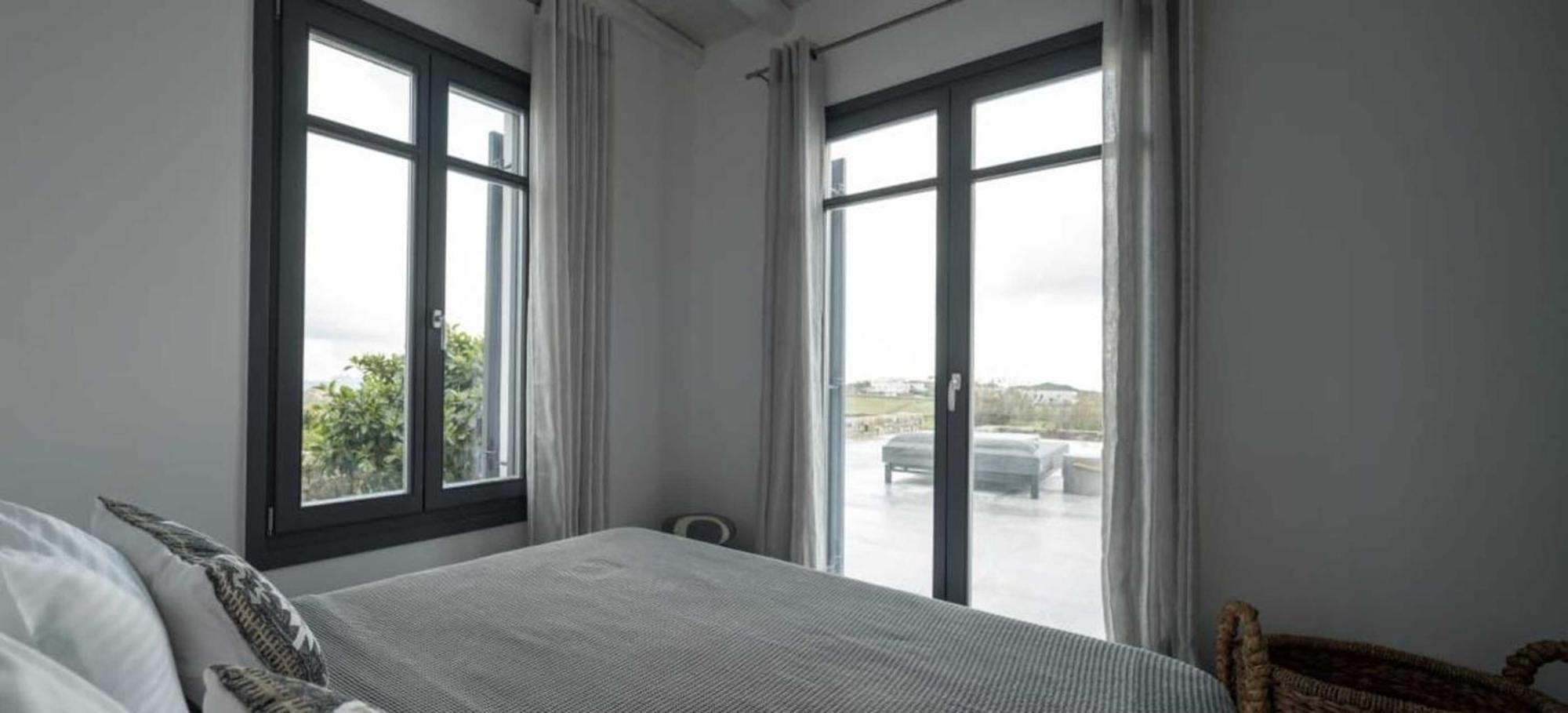 Myconian Platinum Senior & Deluxe Villas Калафатис Екстериор снимка